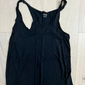Hi Line Black Tank